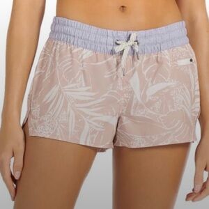 Vuori Women's Clementine Pink and Gray Shorts